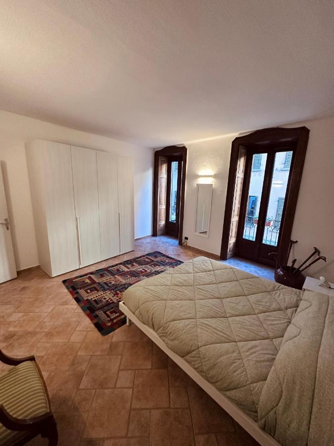 Apartament La Casa Del Corso Arona Zewnętrze zdjęcie