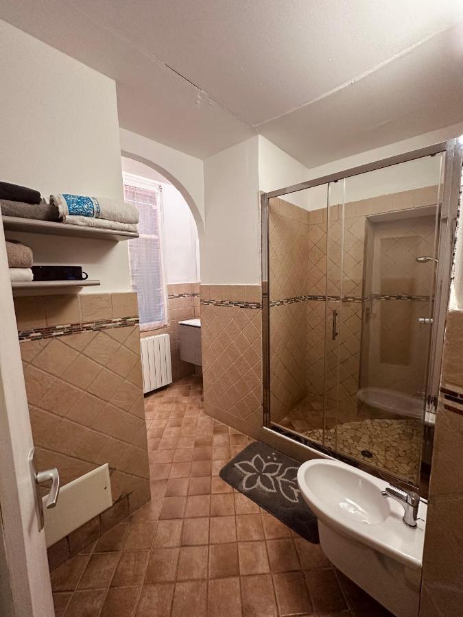 Apartament La Casa Del Corso Arona Zewnętrze zdjęcie